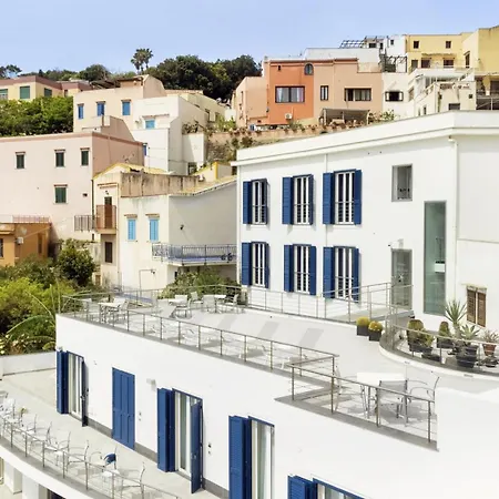 Stella Marina Apartahotel 3*