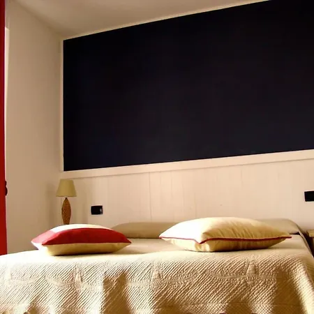 Apartahotel Stella Marina 3*