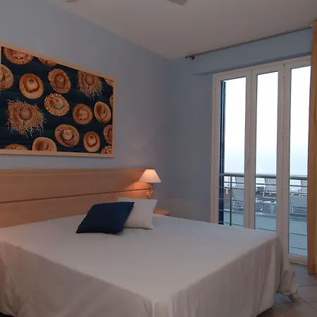 Apartahotel Stella Marina