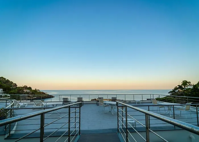 아파트호텔 Stella Marina 우스티카