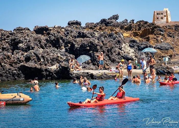 Stella Marina 아파트호텔 우스티카